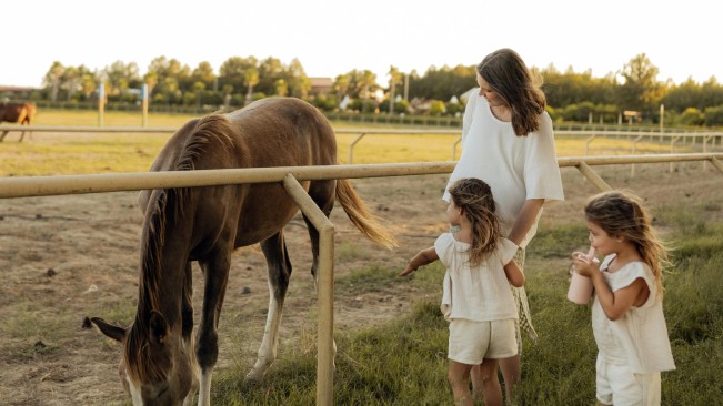 Kalender Jawa Weton 9 September 2025 Selasa Wage, Hari Kedamaian Lakuning Bumi