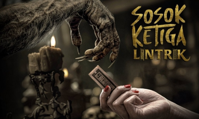 Sinopsis Film Sosok Ketiga: Lintrik, Ambisi Wanita Kaya Merebut Suami Orang dengan Pelet