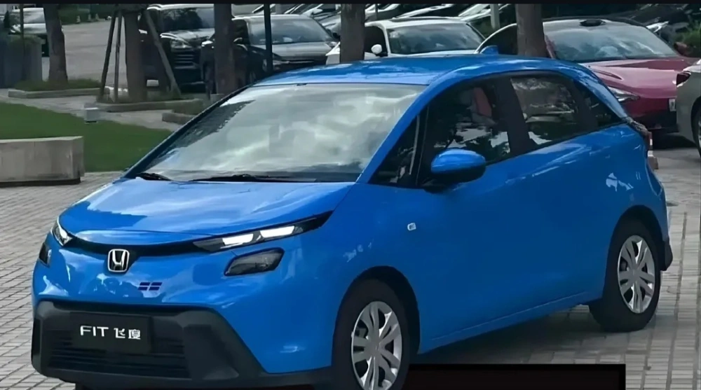 Honda Jazz generasi keempat dikabarkan akan mendapat facelift kedua pada 2026. [Instagram]