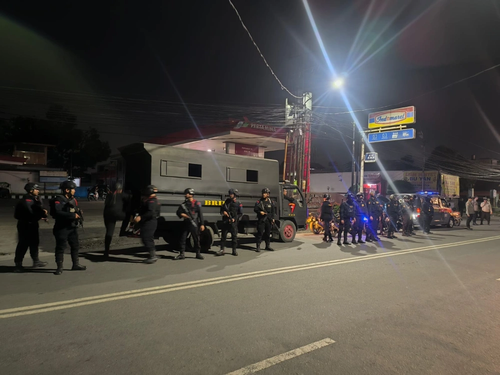 Patroli skala besar mencegah kejahatan jalanan di Medan. [Istimewa]