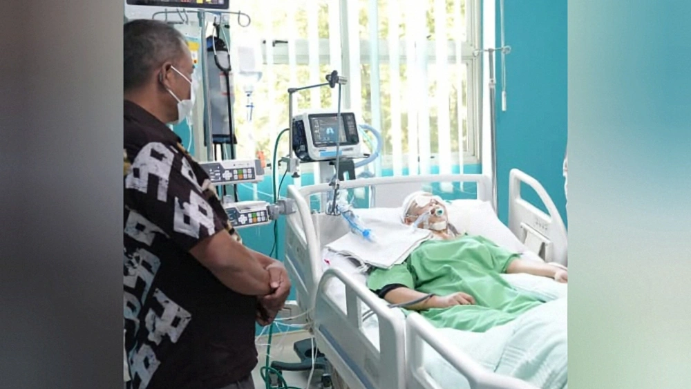 Wanita yang Ditabrak Anak Buah Kapolda Sumut Masih Kritis, Ini Kata Ayah Korban