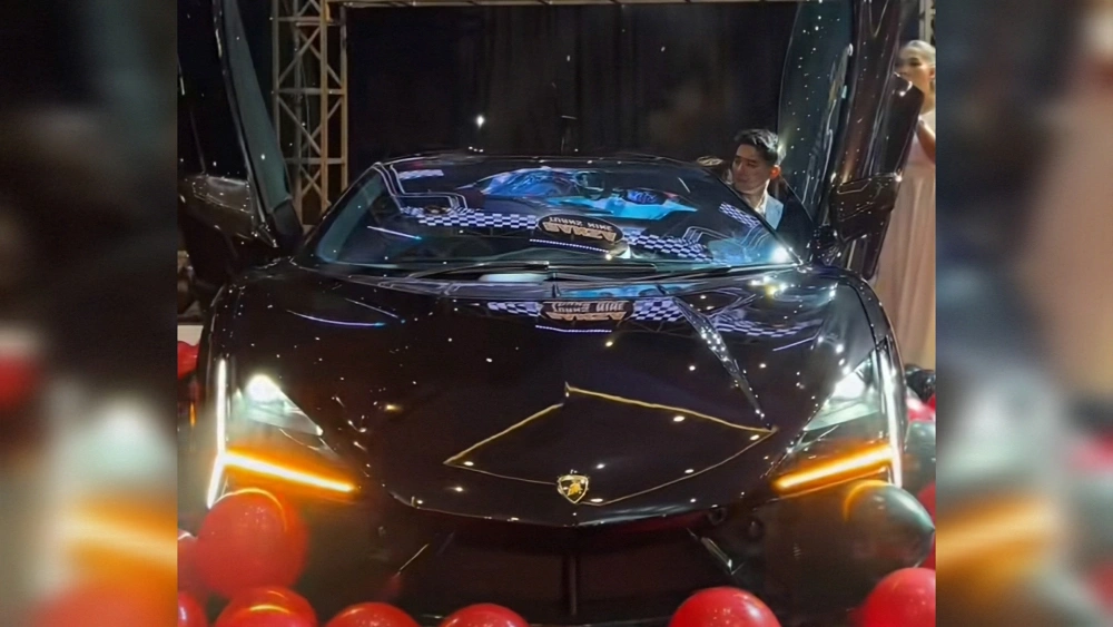 Viral Crazy Rich Makassar Najmuddin Beri Lamborghini untuk Ultah Anak, Harganya Fantastis