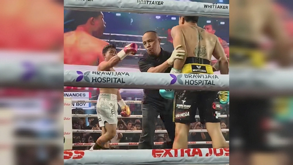 Panas pertarungan Paris Pernandes vs Rudy Golden Boy. [Instagram]