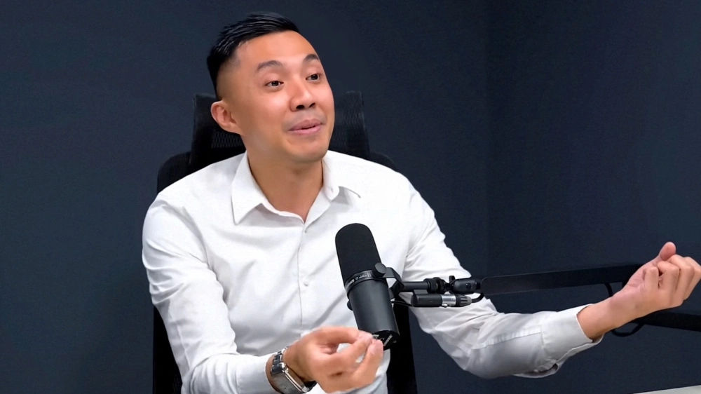 dr. Gia Pratama. [YouTube Raditya Dika]