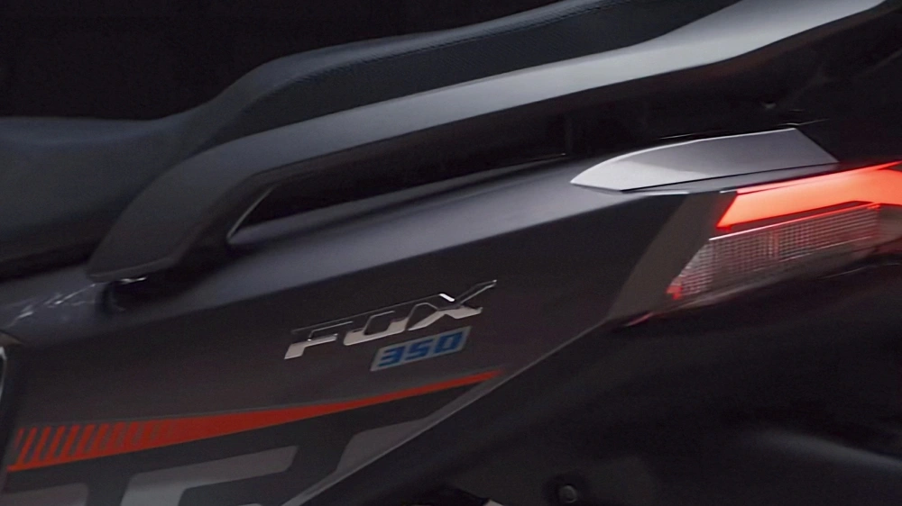 Sepeda motor listrik Polytron dengan sejumlah keunggulan. [Instagram]