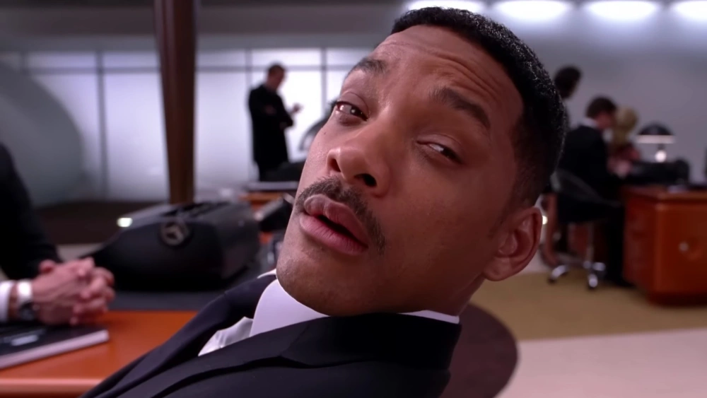 Will Smith di film Man in Black 3. [Youtube]