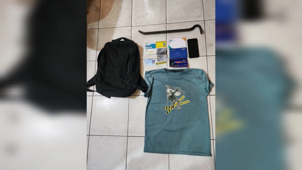 Barang bukti yang diamankan polisi. [Istimewa]