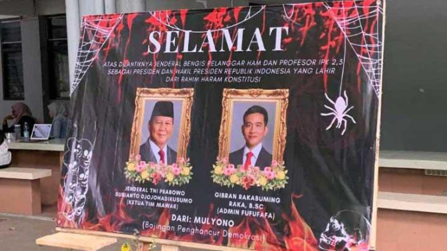 Karangan Bunga “Bajingan” Penyebab BEM Fisip Unair Dibekukan