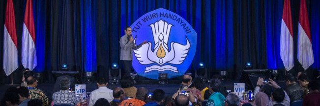 Kemendikbud. (Twitter @nadiemmakarim)