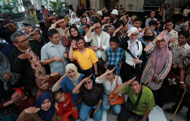 Ini Panggilan Unik dari Penyandang Disabilitas Kepada Ridwan Kamil
