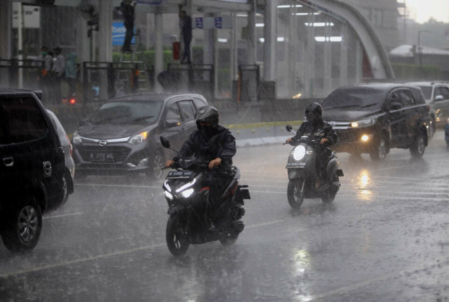 Selama Natal dan Tahun Baru, Pemerintah akan Modifikasi Cuaca di Jabodetabek
