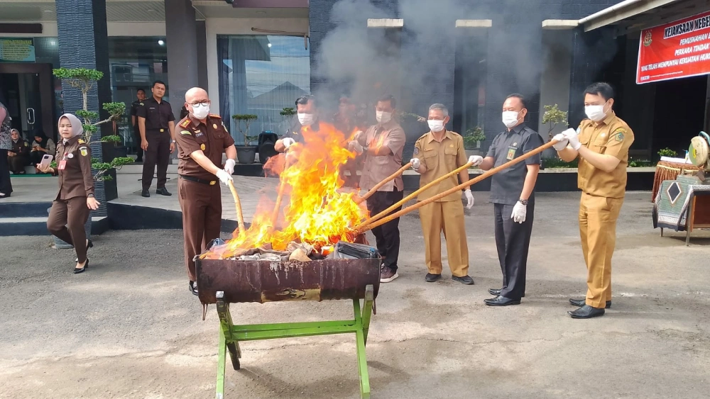 17 Perkara Pidana Umum Di Rejang Lebong Tuntas Barang Bukti Dimusnahkan