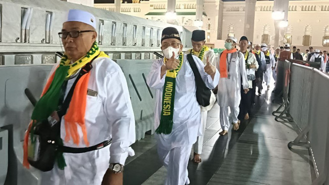 Jemaah Haji Indonesia di Madinah Mulai Bertolak ke Makkah