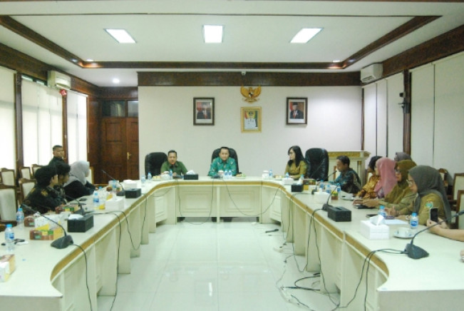 Pj Gubernur Fatoni Motivasi Warga Sumut yang Dievakuasi Dari Lebanon