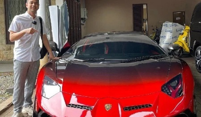 Kekayaan Capai Rp 1,03 Triliun, Intip Isi Garasi Mewah dan Mobil Supercar Raffi Ahmad