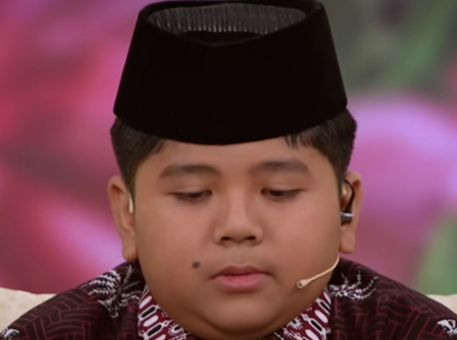 Masya Allah, Muhammad Najmi Alvaro Qari Muda Indonesia Getarkan Mahfel TV Iran