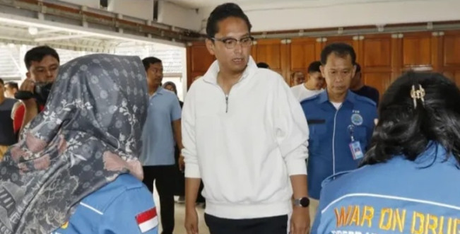 Gawat, 4 Camat dan Lurah di Medan Positif Narkoba, Rico Waas : Terbukti Bakal Dicopot!