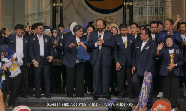 Nasib Johnny Plate di NasDem Masih Tanda Tanya