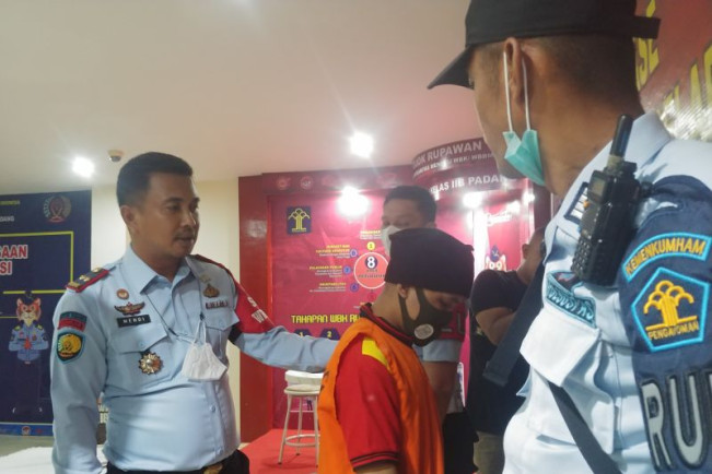 Napi Ini Gagal Melarikan Diri Gara-gara Terekam Alat Sensor