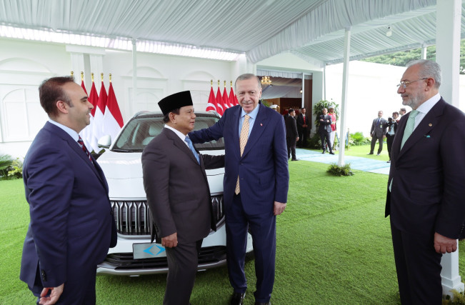 Momen Prabowo Terima Mobil Listrik Togg T10X dari Presiden Turki, Simbol Persahabatan