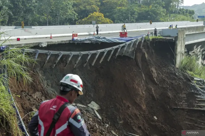 Tol Bocimi Longsor, BPJT: Perbaikan 3 Bulan