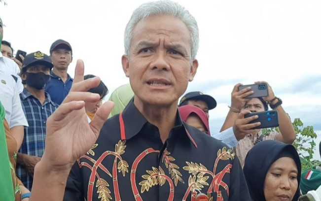 Ganjar Pranowo Waspadai Pengerahan Aparat dalam Pilkada Jawa Tengah 2024