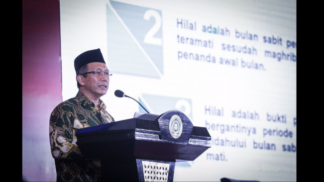 Kemenag: Posisi Hilal Belum Terlihat, Awal Ramadan Ahad