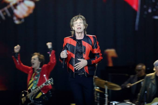 Gara-gara Positif Covid-19, Mick Jagger Batal Konser