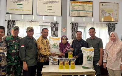 Bukan Cuma Beras, Kini Penerima Banpang di Rejang Lebong Dapat Minyak Goreng
