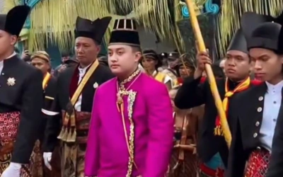 Keraton Solo : Purbaya Sah Diangkat Jadi Raja PB XIV