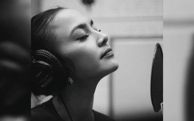 Lirik Lagu Mahalini Batasi Rasa: Tentang Cinta yang Tak Lagi Sama