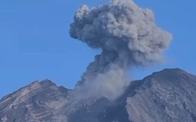 Hari Ini, Gunung Semeru Alami 6 Kali Erupsi