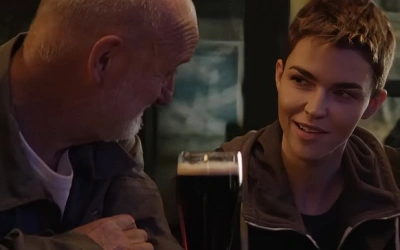 Sinopsis Film Doorman: Mantan Marinir Wanita Lawan Komplotan Perampok Lukisan