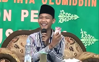 Gus Izza Hebohkan Dunia Maya! Ucapan 'Rokok Tauhid' di Video Lawas Bikin Warganet Ribut