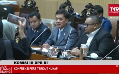 RUU KUHAP Akhirnya Disahkan! Habiburokhman Bongkar Isu Penyadapan ‘Liar’