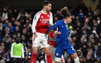 Derby London Keras! Chelsea Tahan Arsenal, Caicedo Diusir Wasit