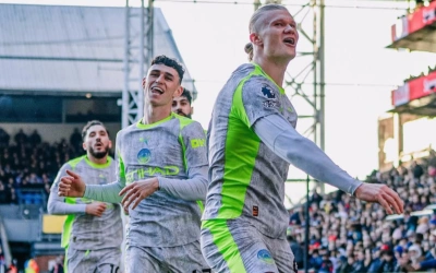 Crystal Palace Takluk 3-0, Manchester City Tempel Ketat Arsenal di Puncak Klasemen