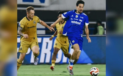 Dua Gol Ramon Tanque Antar Persib Bandung Bungkam Bhayangkara FC 2-0