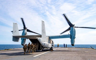 Emmanuel Macron Umumkan Prancis Bangun Kapal Induk Baru