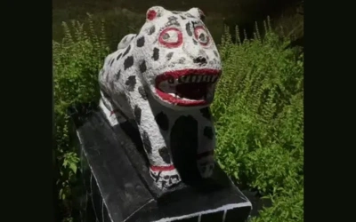 Lagi Patung Macan Putih 'Garang' Viral dari Kediri, Netizen Ngakak