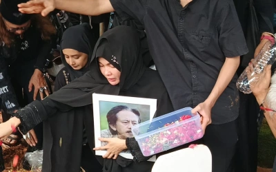 Penyesalan Karina Ranau, Kejutan Umrah untuk Epy Kusnandar yang Tak Terucap