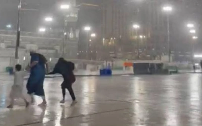 Arab Saudi Dihantam Badai Petir dan Hujan Lebat, Meluas Hingga ke Pesisir Laut Merah