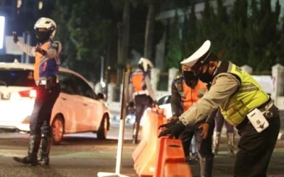 Tegas Tapi Humanis: Korlantas Polri Moratorium Penindakan Lalu Lintas Demi Kelancaran Bantuan di Pulau Sumatera