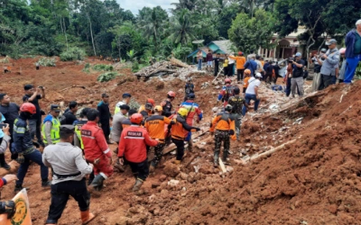 Update Longsor Cilacap: Tiga Korban Ditemukan Meninggal, 20 Lainnya Masih Dicari