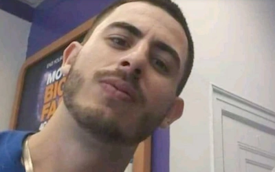 Anak Durhaka Todong Leher Ibunya dengan Pisau dan Mendorongnya dari Lantai 3 Apartemen