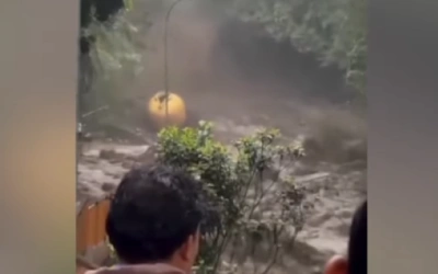 Kawasan Wisata Guci Tegal Diterjang Banjir Bandang, Kolam Air Panas Pancuran 13 Tersapu Air