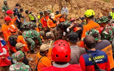 Tanah Longsor di Cilacap, Tim SAR Temukan 1 Korban Meninggal