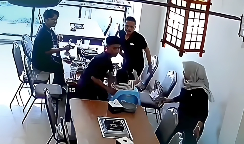 Detik-detik keluarga panik ketika Tarakan diguncang gempa M4,4. [TikTok]