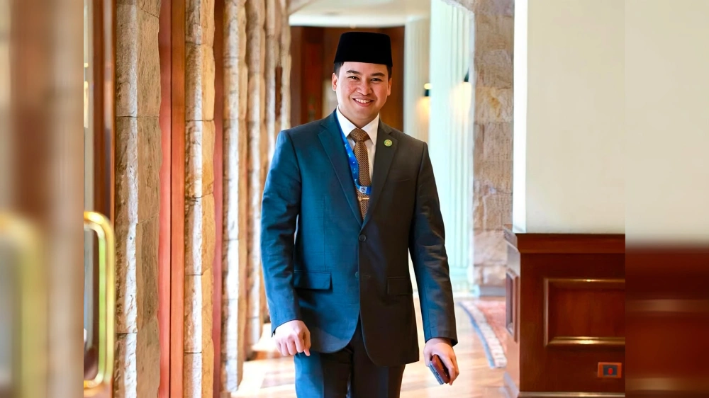 Biodata dan Agama Agung Surahman, Aspri Prabowo yang Bikin Vlog di Lokasi Bencana