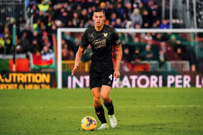 Jay Idzes Langsung Latihan Bersama Venezia Usai Bela Timnas Indonesia